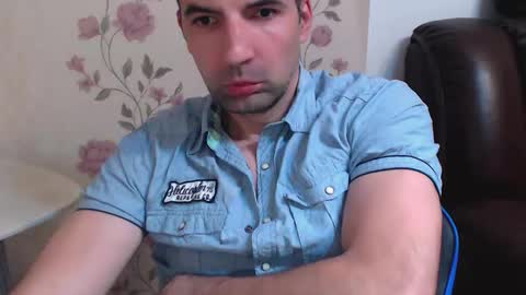 Leo Gianni online show from April 26, 8:06 pm