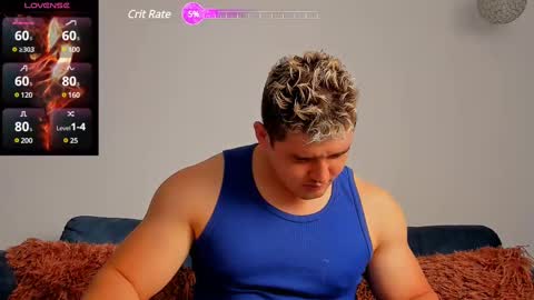 Snapshot of leon_ssmoron chatting on February 10, 12:39 pm Leon Smoron online show from February 10, 12:39 pm