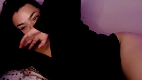 leona_12 online show from July 3, 3:55 am