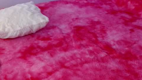 LUCY online show from November 6, 12:02 am