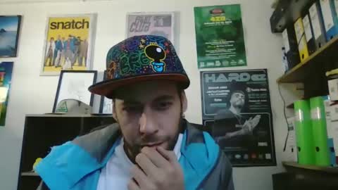 leonidascum online show from April 11, 9:24 am