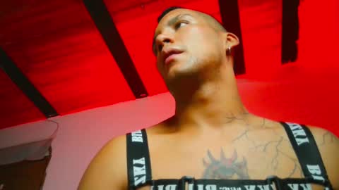 Lenardo jaramillo online show from February 22, 2:30 pm