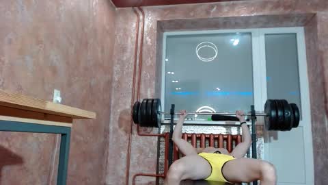 leoroman online show from October 16, 9:09 am