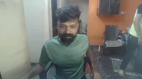 Leo online show from February 8, 2:27 pm