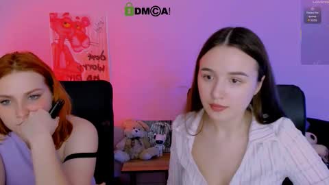 leslie_bird online show from December 19, 2:12 pm