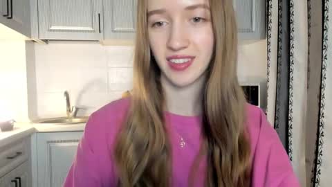  LESLIE   online show from December 19, 4:57 pm