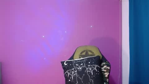 lestatdlion online show from January 14, 11:16 pm