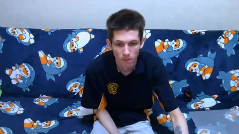 lester_broo online show from June 1, 12:45 am