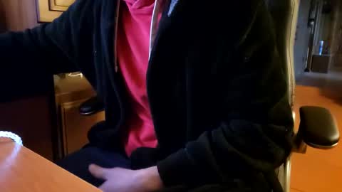 Snapshot of letsplaytogetherxxx chatting on February 12, 7:02 am OFansXoXo online show from February 12, 7:02 am