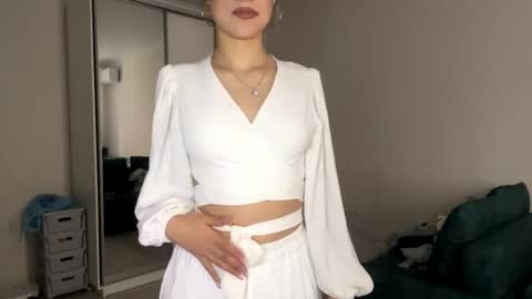 Kate online show from April 22, 2:24 pm
