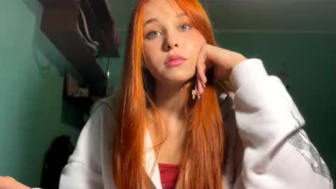 Lola online show from March 27, 7:37 pm