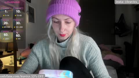 LeaVixx online show from January 13, 6:05 pm