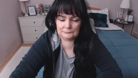 Mary online show from January 14, 1:30 pm