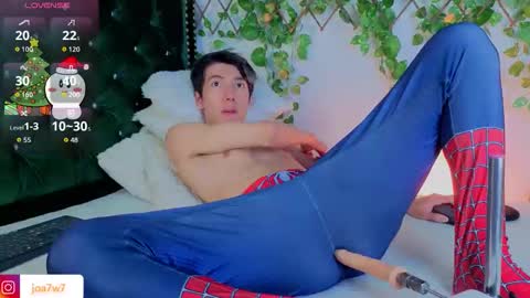 Levi  online show from December 5, 8:39 pm