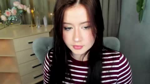 Vicki online show from March 2, 5:52 pm