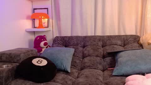 Lixie And Nte online show from February 6, 3:10 am