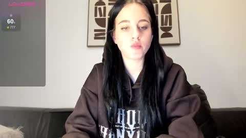 Lexi online show from January 8, 5:57 am