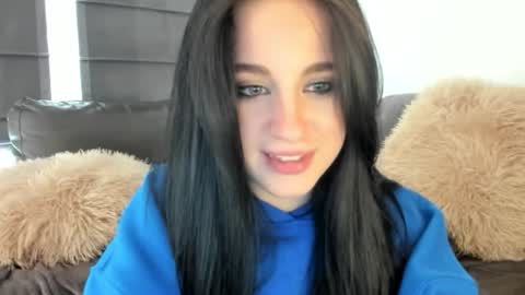 Lexi online show from October 30, 7:42 am