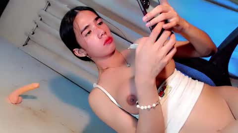 Snapshot of lexy_lore18 chatting on September 19, 3:54 am lexy_lore18 online show from September 19, 3:54 am