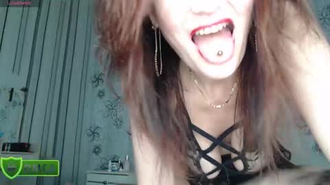 maksiANDjaney online show from December 22, 12:06 am