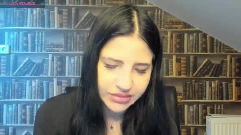 lexyswett online show from November 10, 8:17 am