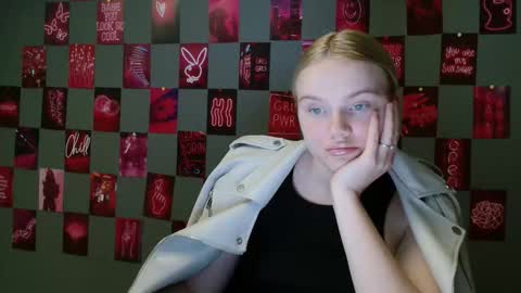 Leyla online show from September 16, 8:39 am