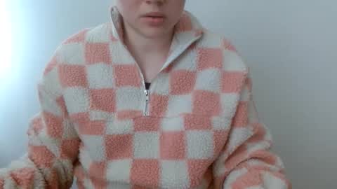 Leyla online show from March 19, 8:20 am