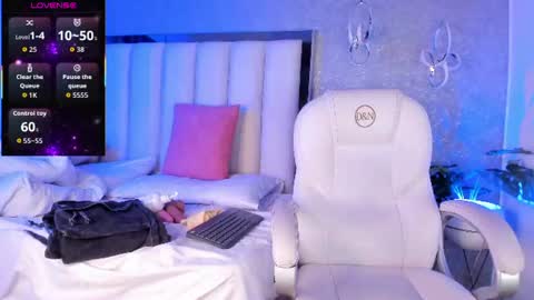 Leyla online show from June 11, 12:32 am