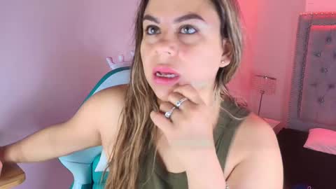 Lia  online show from March 25, 4:19 am