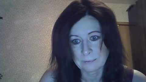 lia_ang online show from March 15, 5:16 pm