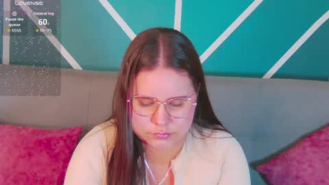 Lia Avalon online show from June 4, 12:44 pm