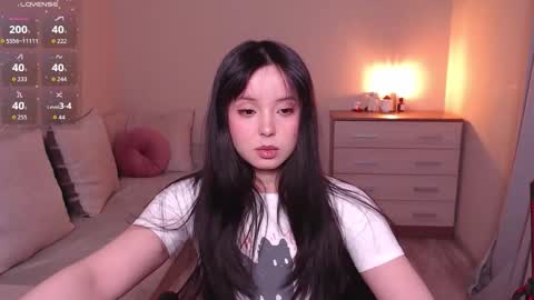 L I A online show from March 22, 4:33 pm