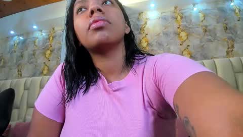 lia_mariana online show from January 12, 9:11 pm