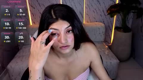 Online 1400 - 2100 online show from March 18, 2:50 am