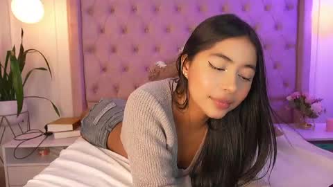LIA  online show from May 13, 3:49 am