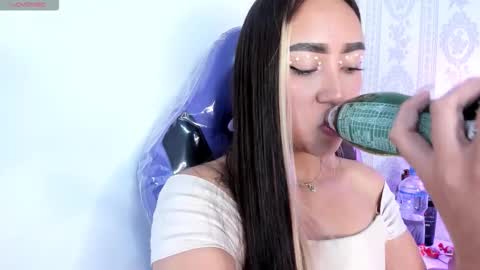 Liaa online show from October 8, 5:02 am