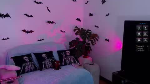 Snapshot of liaa_rodriguezz chatting on October 16, 12:54 am Liaa  online show from October 16, 12:54 am