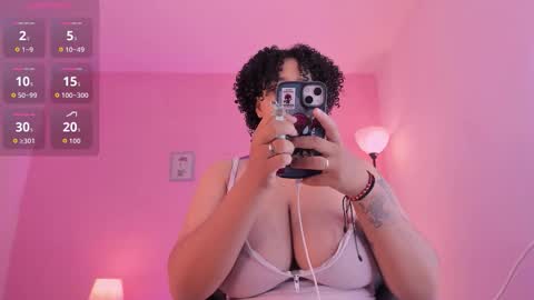 liaa moretzz online show from September 22, 3:43 am