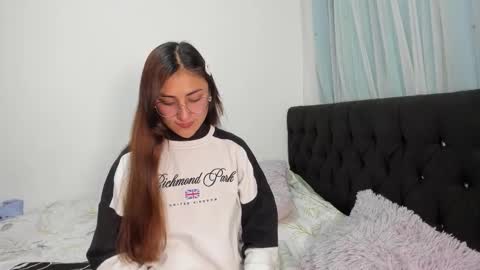 Liah  online show from March 3, 12:17 am