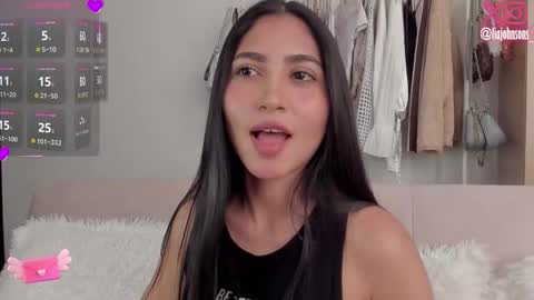 Lia Johnsons online show from February 20, 3:06 am