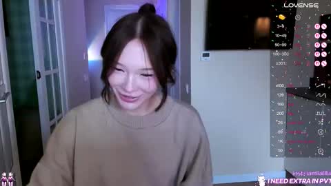 Snapshot of lialilia chatting on October 26, 8:59 am lialilia online show from October 26, 8:59 am