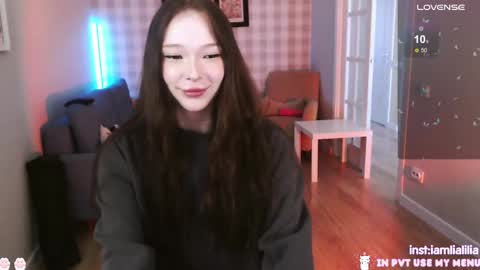 Snapshot of lialilia chatting on February 26, 7:23 am lialilia online show from February 26, 7:23 am