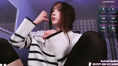 Snapshot of lialilia chatting on January 3, 5:10 pm lialilia online show from January 3, 5:10 pm