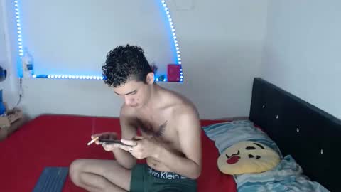 liam_mendoza online show from October 4, 4:21 am