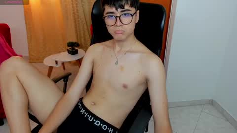 LIAM online show from March 3, 8:54 pm