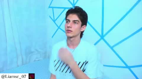 Liam scott77 online show from July 22, 1:52 am