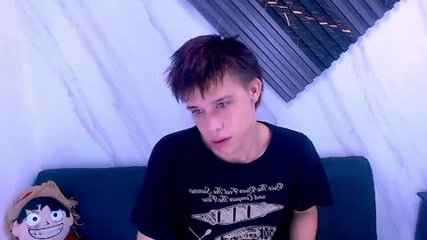 liam_york online show from April 6, 2:31 am