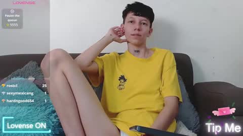 Liam  online show from December 3, 10:32 pm