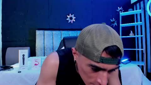 LiamDeep online show from June 21, 11:22 pm
