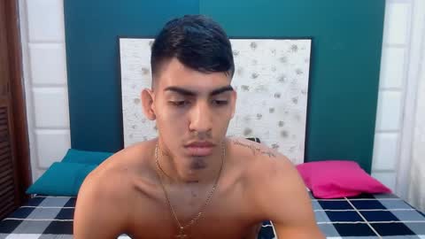 L I A M online show from November 30, 12:12 pm